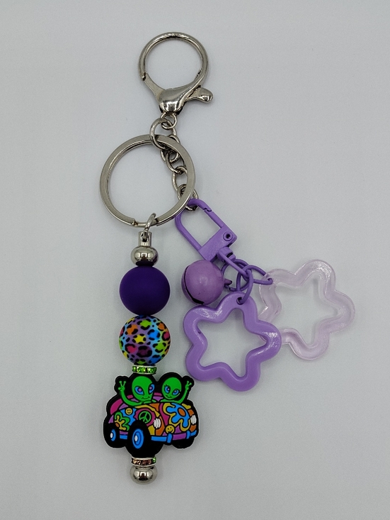 Moonlight Merch Accessories - Handcrafted Y2K Purple Alien Car Star Keychain & Bag Charm